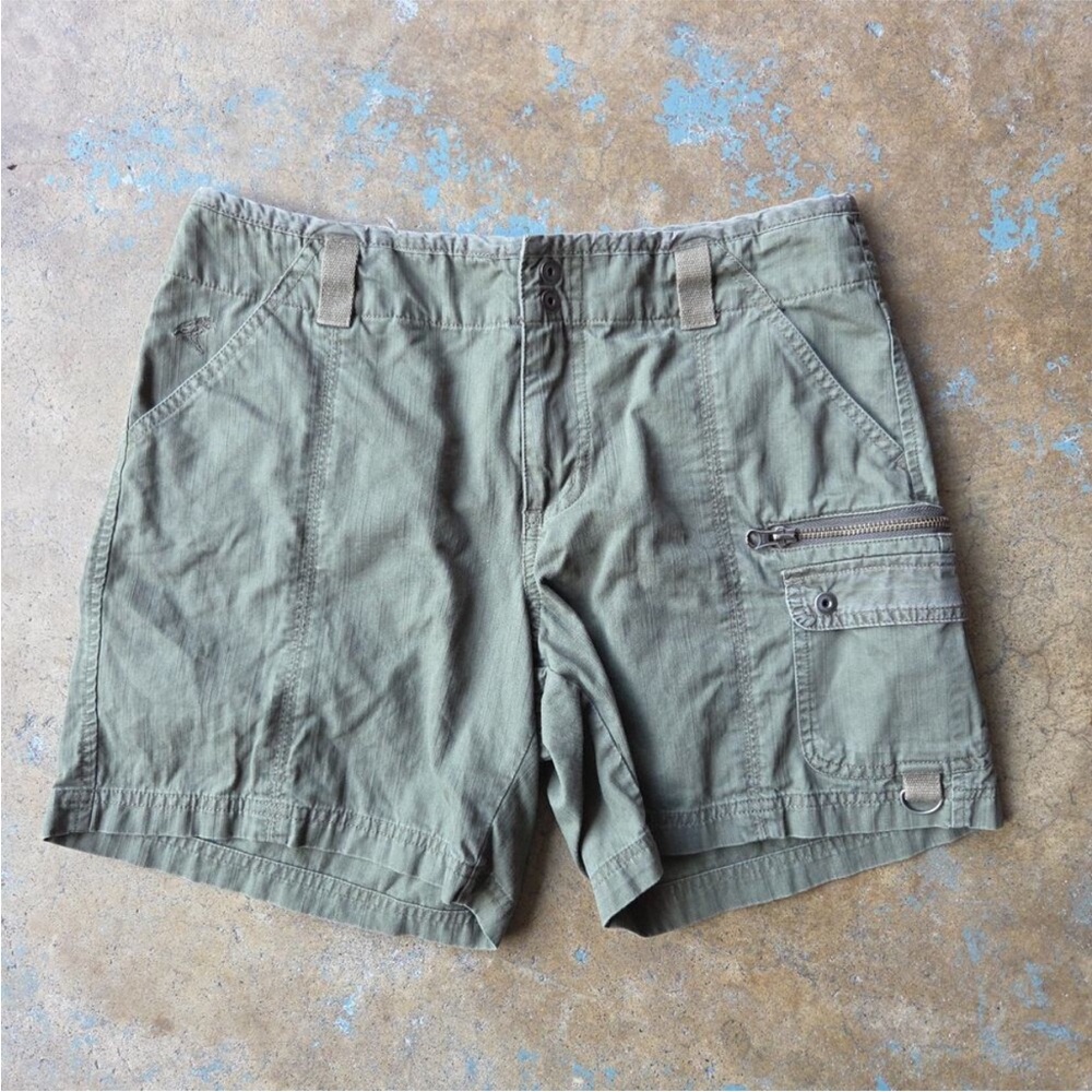 columbia shorts size 8 100% cotton